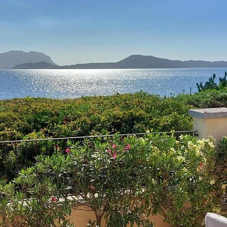 Terrazza Su Tavolara شقة